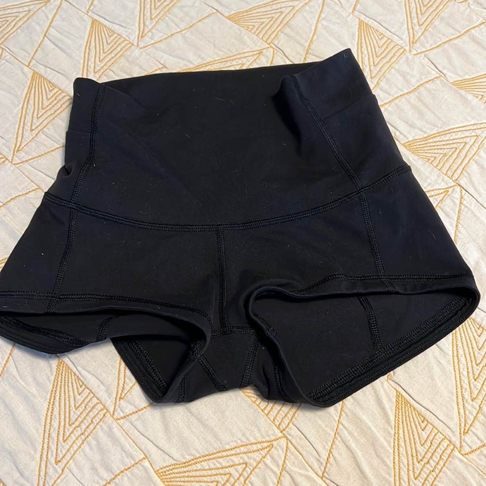 LuLulemon Boogie shorts